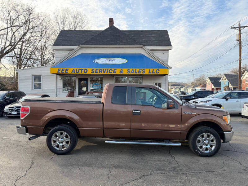 2011 Ford F-150 XL's photo