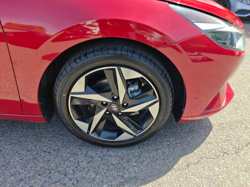 2023 Hyundai Elantra