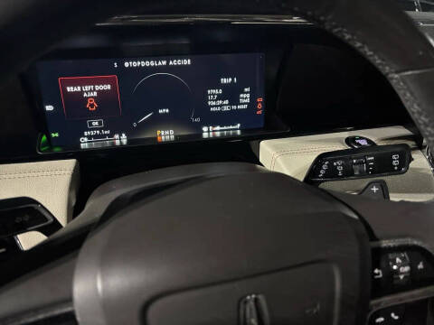 2019 Lincoln Navigator Select