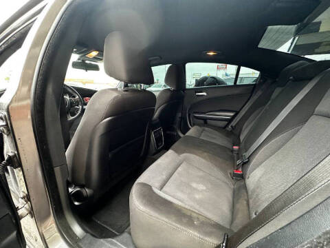 2015 Dodge Charger SE