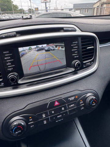2018 Kia Sorento LX