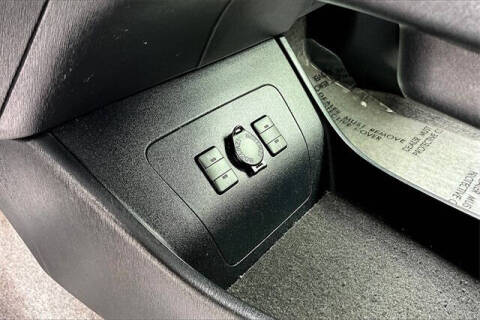 2012 Toyota Prius Plug-in Hybrid Advanced