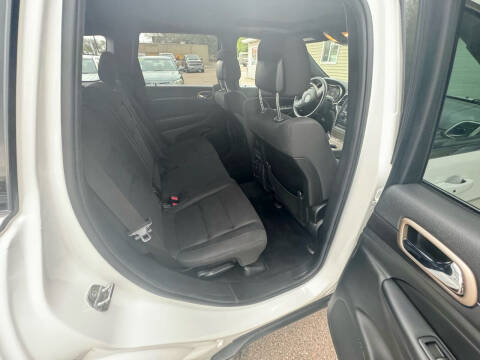 2014 Jeep Grand Cherokee Laredo E