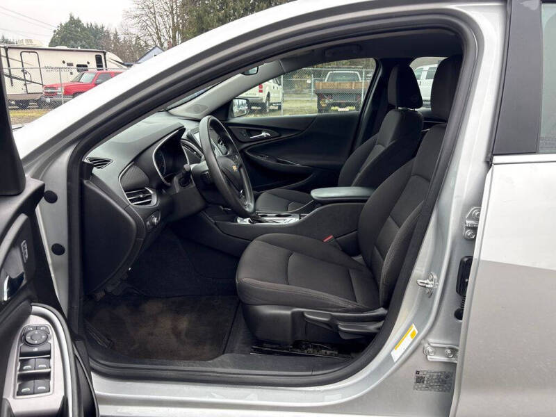 2018 Chevrolet Malibu LS