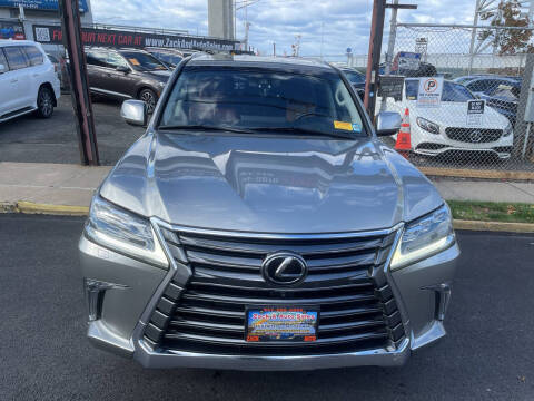 2018 Lexus LX 570 Three-Row