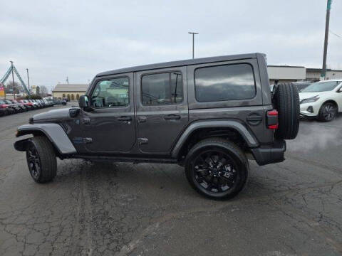 2025 Jeep Wrangler Sahara 4xe