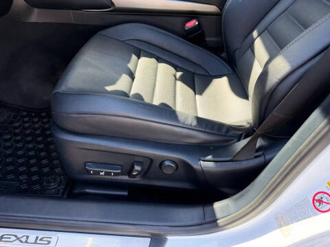 2018 Lexus IS 300