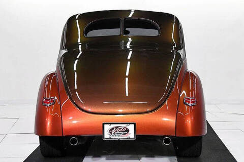 1940 Ford Deluxe