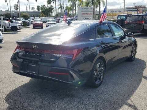 2024 Hyundai Elantra Limited