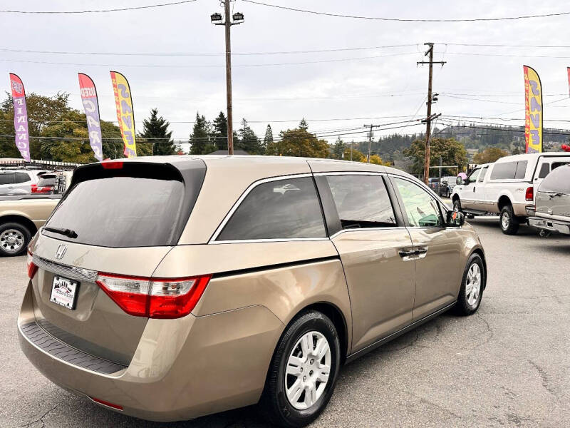 2011 Honda Odyssey LX
