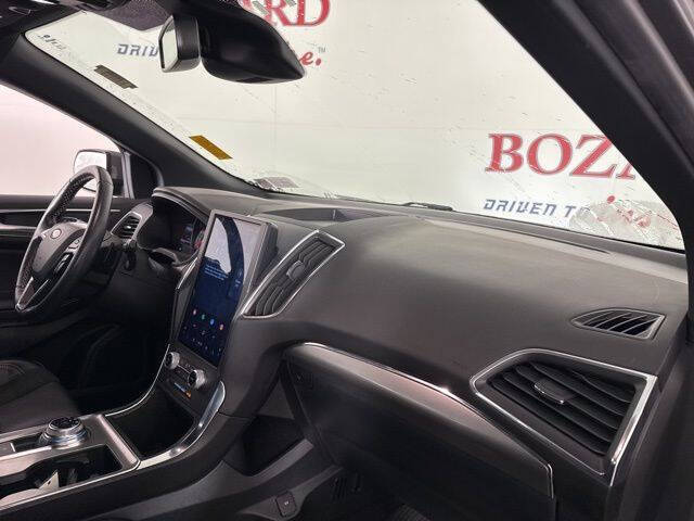 2022 Ford Edge ST