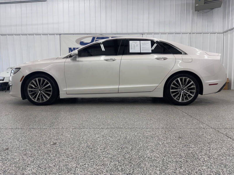 2017 Lincoln MKZ Select