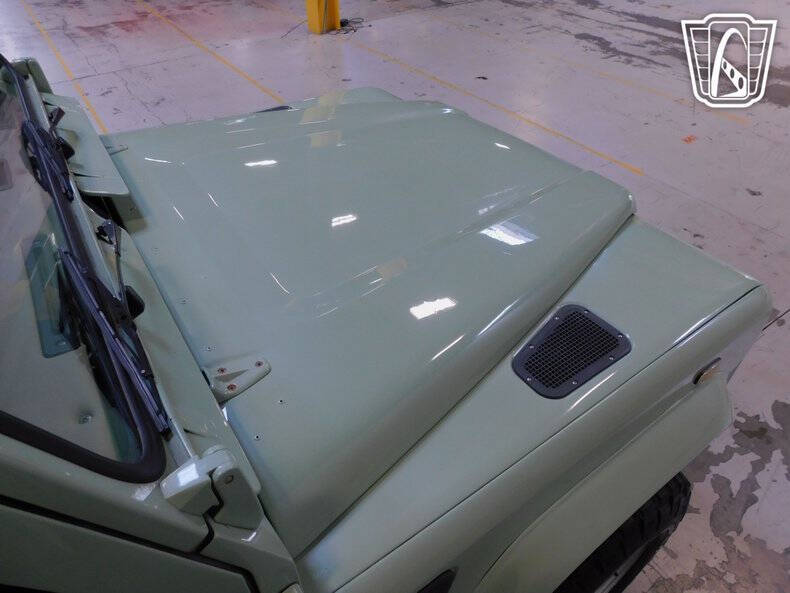 1987 Land Rover Defender