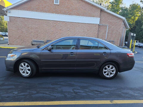 2010 Toyota Camry LE