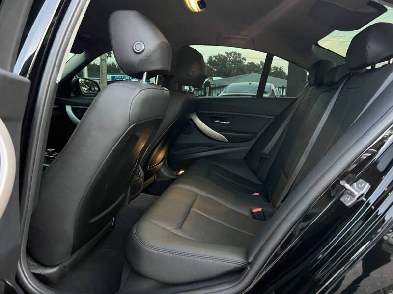 2016 BMW 3 Series 320i