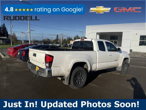 2020 Toyota Tacoma SR5 V6