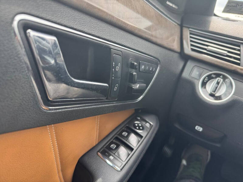 2011 Mercedes-Benz E-Class E 350 Luxury 4MATIC