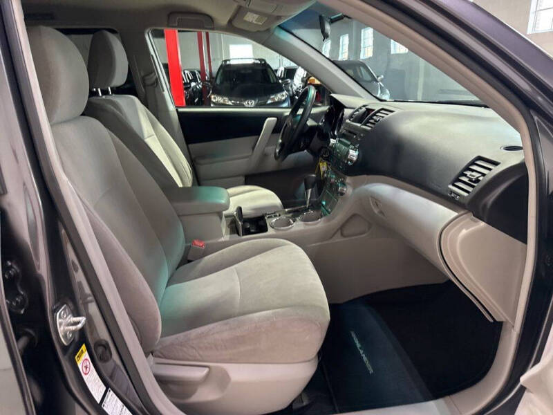 2012 Toyota Highlander