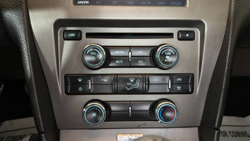 2012 Ford Mustang GT Premium