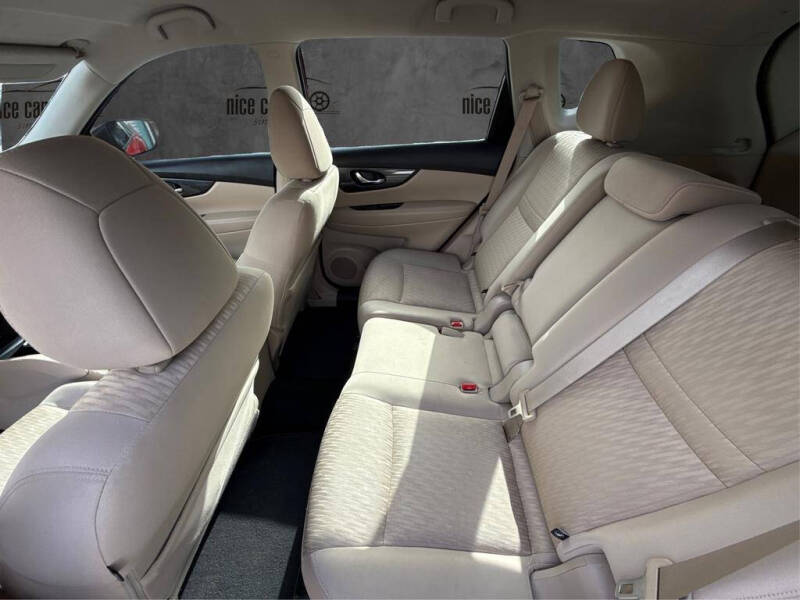 2017 Nissan Rogue