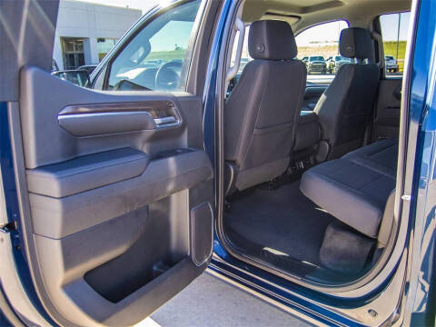 2023 Chevrolet Silverado 1500 LT