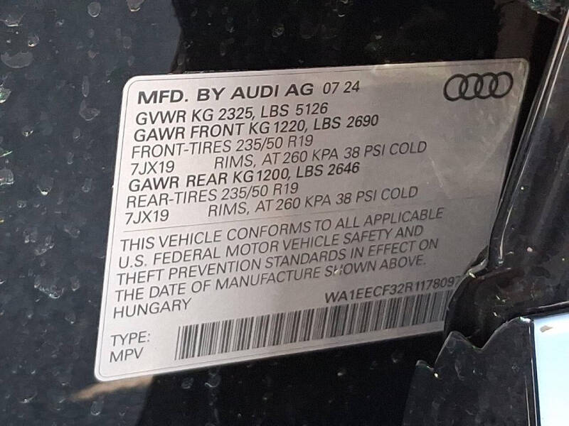 2024 Audi Q3 quattro S line Prem Plus 45 TFSI