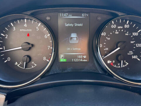 2017 Nissan Rogue SV