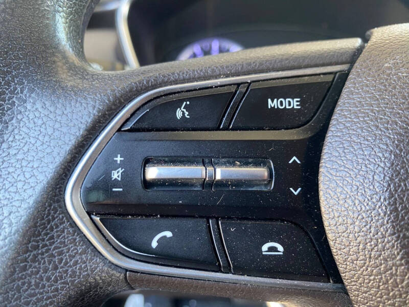 2019 Hyundai Santa Fe SE 2.4L