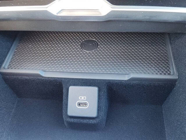 2025 Land Rover Range Rover P530 SE LWB