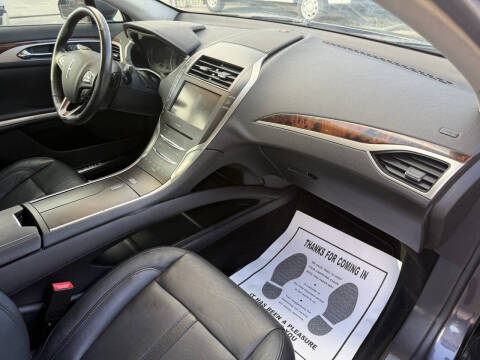 2013 Lincoln MKZ