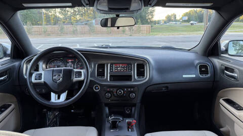 2012 Dodge Charger SE