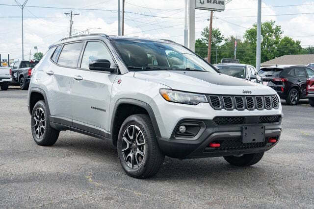 2025 Jeep Compass Trailhawk