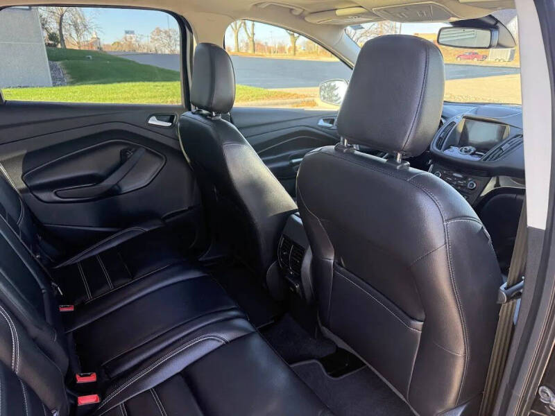 2019 Ford Escape Titanium