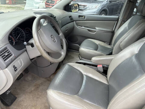 2006 Toyota Sienna CE 7 Passenger