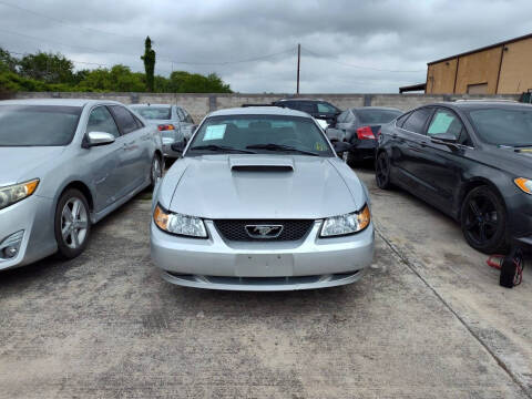 2003 Ford Mustang GT Deluxe