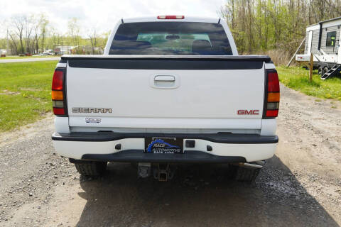 2005 GMC Sierra 1500 Denali