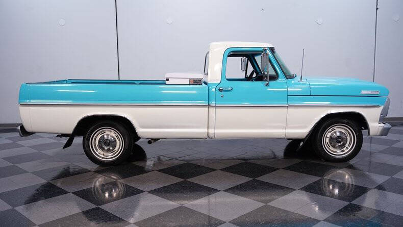 1967 Ford F-100