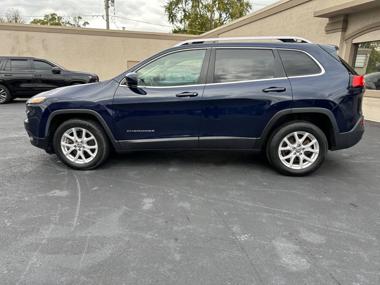 2014 Jeep Cherokee for sale at Mr.C's AutoMart in Midlothian, IL