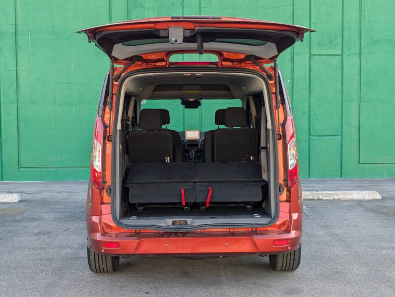 2022 Ford Transit Connect XLT