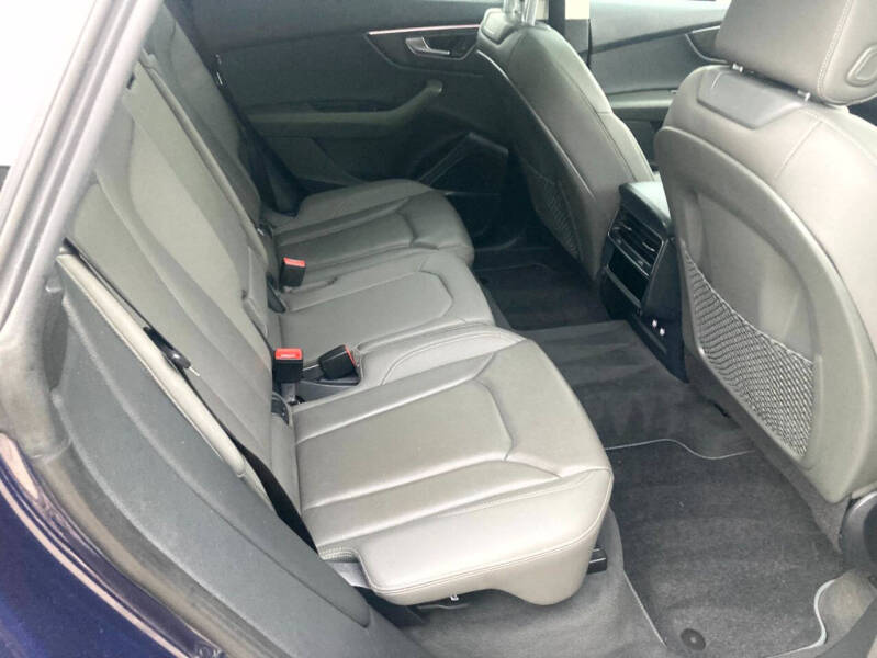 2019 Audi Q8 quattro Prestige 55 TFSI