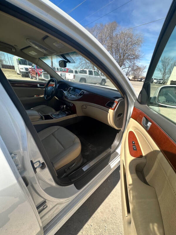 2013 Hyundai Genesis 3.8L