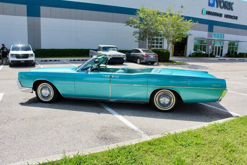 1967 Lincoln Continental