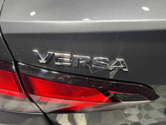 2025 Nissan Versa SV