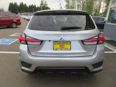 2025 Mitsubishi Outlander Sport SE