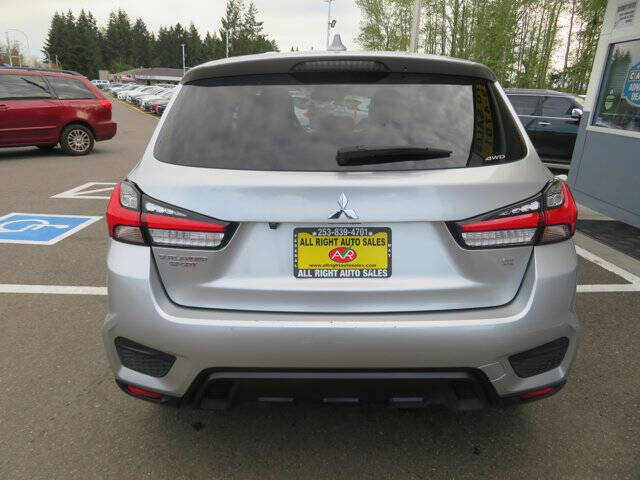 2025 Mitsubishi Outlander Sport SE
