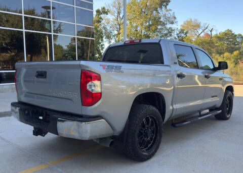 2016 Toyota Tundra SR5