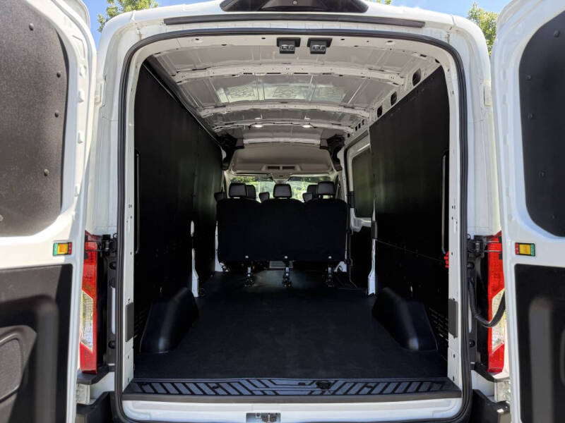 2023 Ford Transit 250