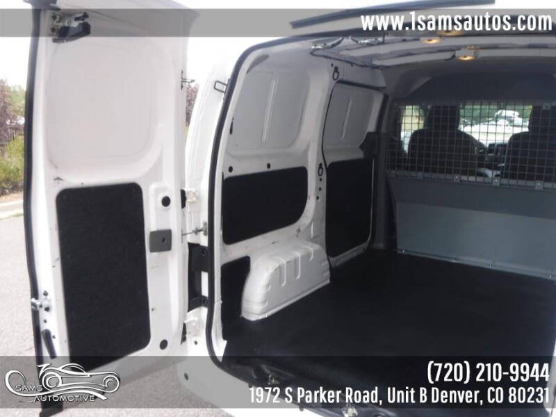 2020 Nissan NV200