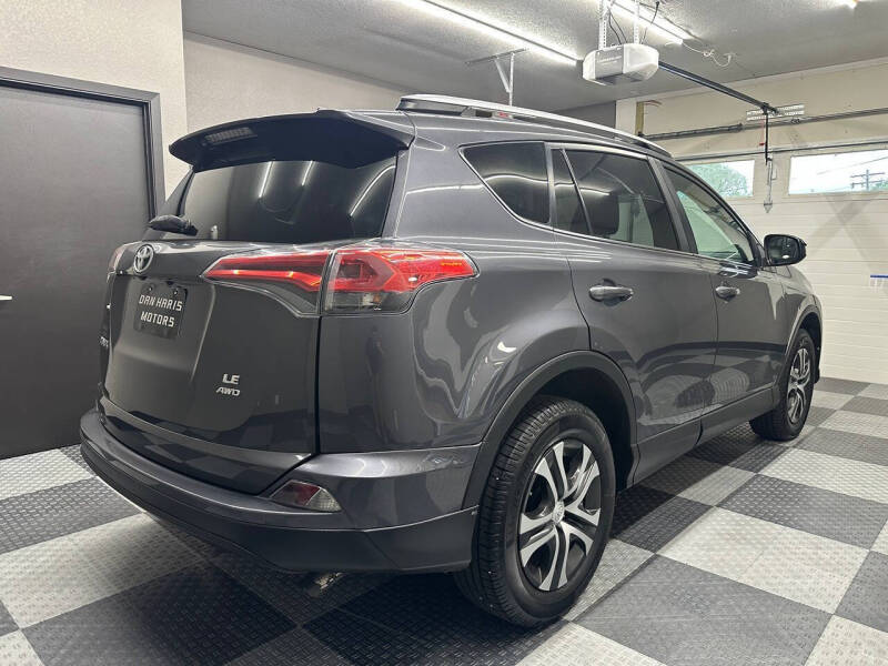 2016 Toyota RAV4 LE