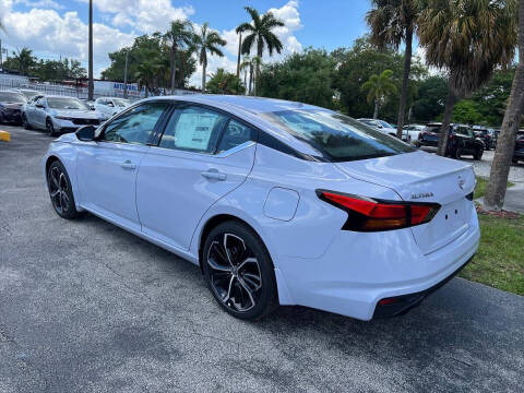 2025 Nissan Altima 2.5 SR